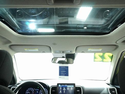 Certified 2022 Hyundai Venue SEL w/ Cargo Package image 20