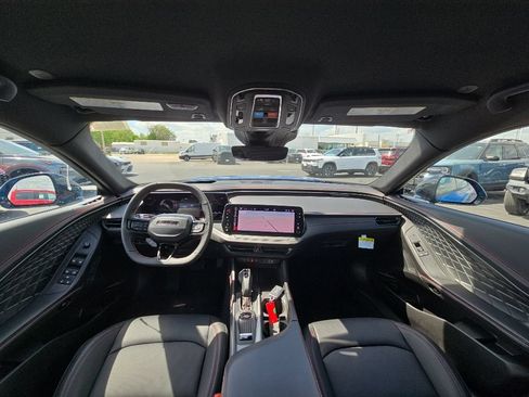 New 2026 Dodge Charger R/T AWD/4WD image 2