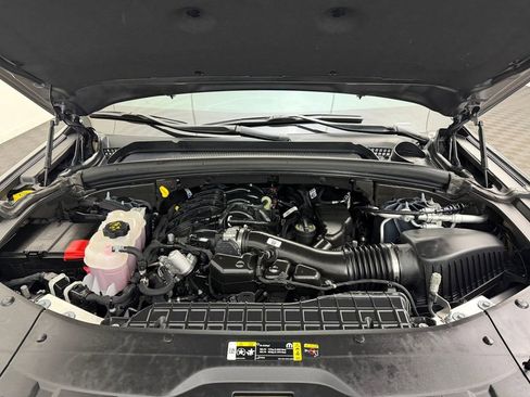 Used 2025 Jeep Grand Cherokee L Altitude image 34