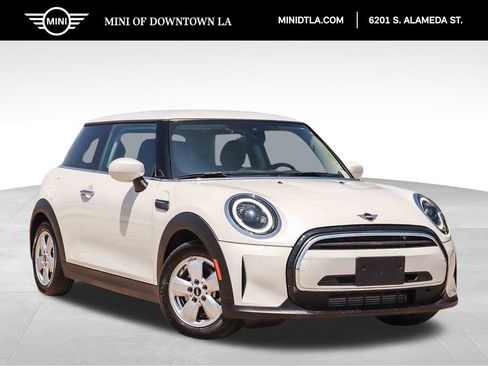 Used 2024 MINI Cooper 2-Door Hardtop FWD image 1