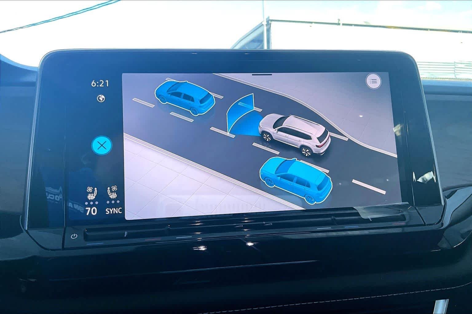 New 2026 Volkswagen Atlas SE FWD image 19