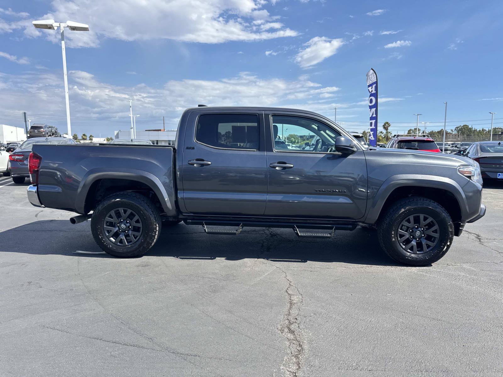 Used 2023 Toyota Tacoma SR5 RWD image 6