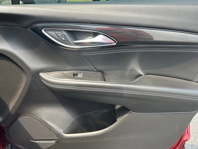 Used 2023 Buick Envision Essence w/ Sport Touring Package FWD image 31