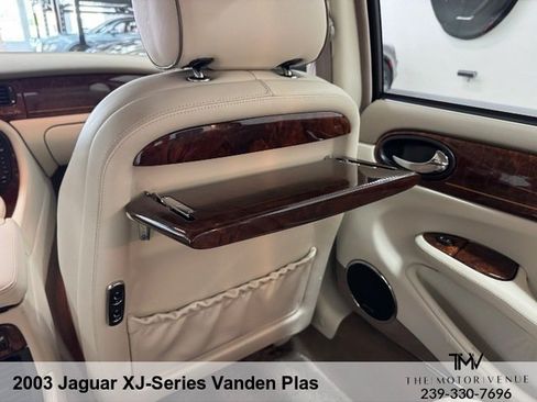 Used 2003 Jaguar XJ8 L RWD image 27
