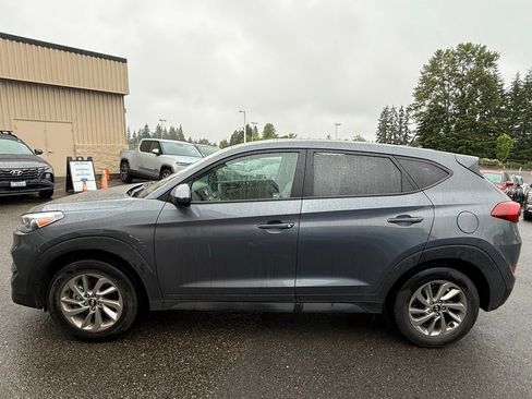 Used 2017 Hyundai Tucson SE FWD image 4