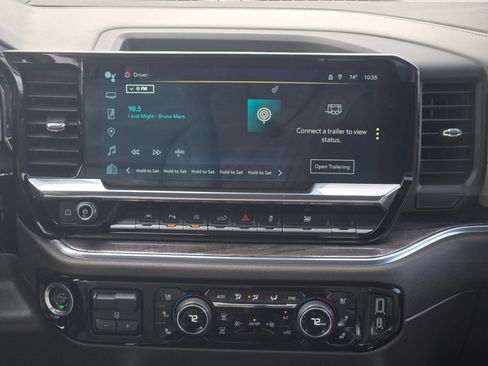 Used 2023 Chevrolet Silverado 1500 LTZ image 16