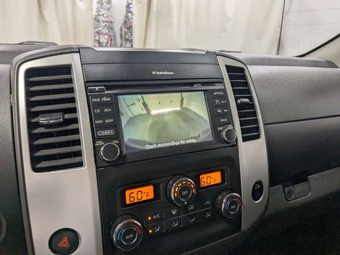 Used 2020 Nissan Frontier PRO-4X AWD/4WD image 14