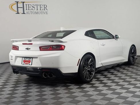 Certified 2018 Chevrolet Camaro ZL1 RWD image 7