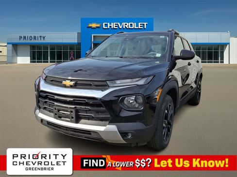 Used 2022 Chevrolet TrailBlazer LT w/ Driver Confidence Package AWD/4WD image 1