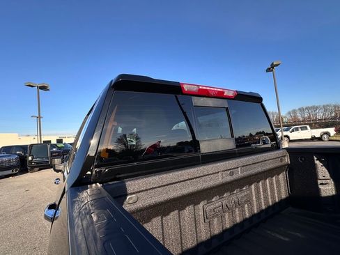New 2026 GMC Sierra 2500 Denali w/ Denali Reserve Package AWD/4WD image 37