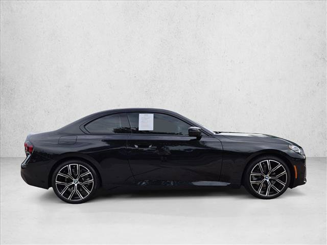 Used 2024 BMW 230i Coupe w/ Convenience Package RWD image 4