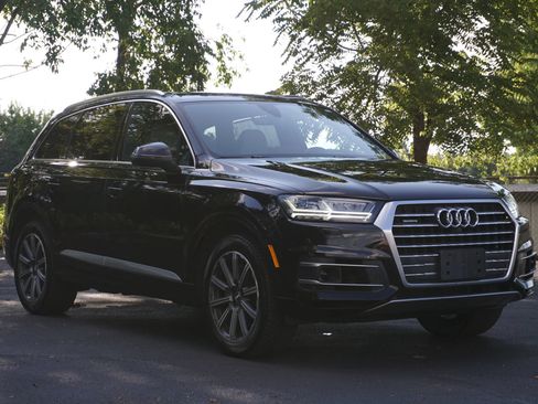 Used 2017 Audi Q7 3.0T Prestige w/ Prestige Package AWD/4WD image 3
