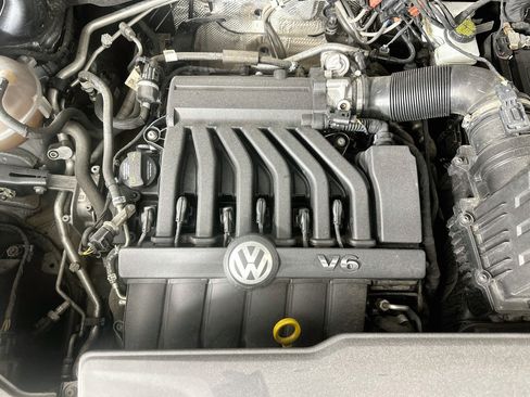 Used 2018 Volkswagen Atlas SE FWD image 34