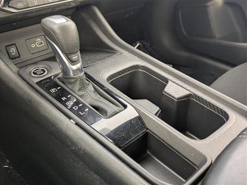 Used 2024 Nissan Sentra S image 11