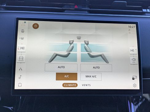 Certified 2025 Land Rover Range Rover Sport SE image 14