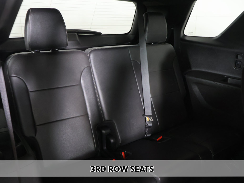 Used 2023 Chevrolet Traverse Premier AWD/4WD image 12