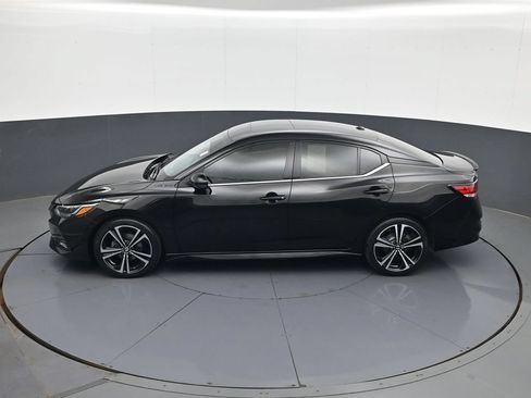Used 2023 Nissan Sentra SR w/ SR Premium Package FWD image 21