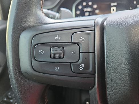 Certified 2022 GMC Sierra 1500 AT4 w/ AT4 Premium Package AWD/4WD image 12