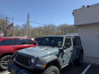 Used 2025 Jeep Wrangler Unlimited Rubicon 4xe w/ Convenience Group