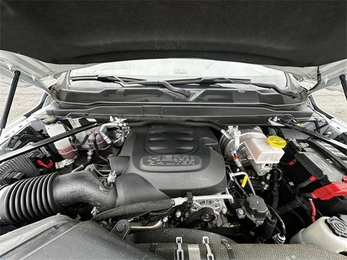 Used 2022 RAM 2500 Tradesman image 28
