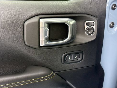 Used 2024 Jeep Wrangler Unlimited Rubicon 392 AWD/4WD image 23