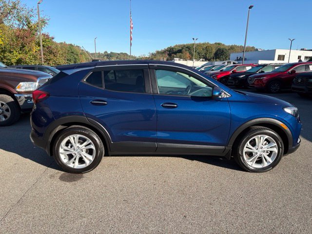 Used 2023 Buick Encore GX Preferred w/ Cold Weather Comfort Package FWD image 6