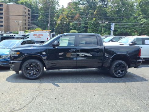 Used 2026 RAM 1500 Big Horn AWD/4WD image 8