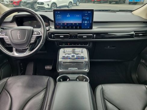 Certified 2023 Lincoln Nautilus Reserve w/ Monochromatic Package AWD/4WD image 11