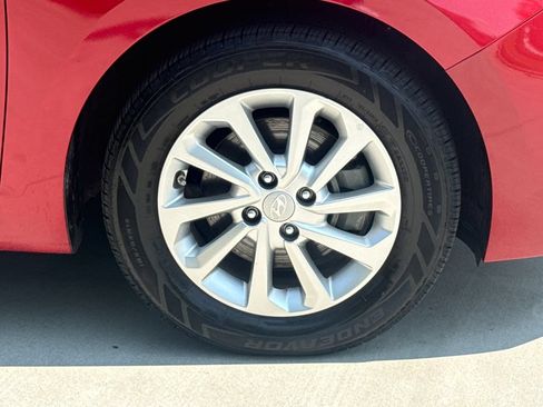 Used 2022 Hyundai Accent SEL FWD image 11