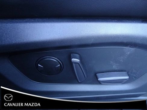 Used 2023 Ford Explorer XLT w/ Equipment Group 202A image 21