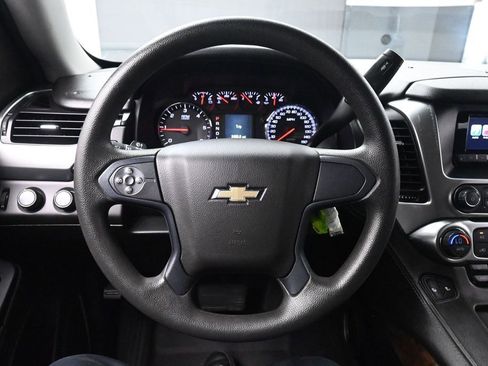 Used 2017 Chevrolet Tahoe 4WD w/ Remote Keyless Entry Package image 28
