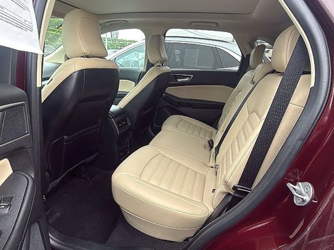 Used 2022 Ford Edge SEL w/ Convenience Package AWD/4WD image 10