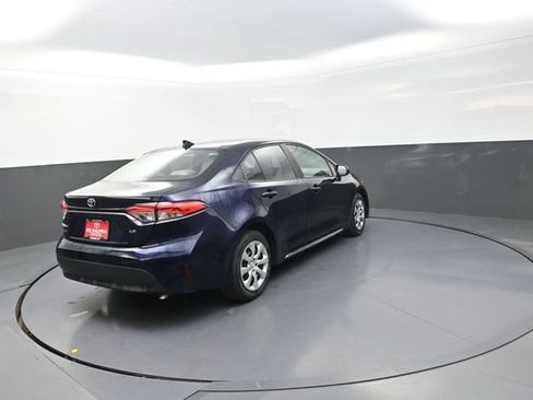 Used 2024 Toyota Corolla LE image 66