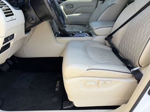 Used 2023 INFINITI QX80 Sensory w/ Cargo Package RWD image 30