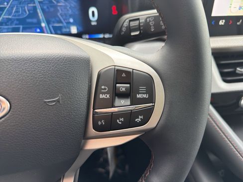 New 2026 Ford Explorer Active AWD/4WD image 29