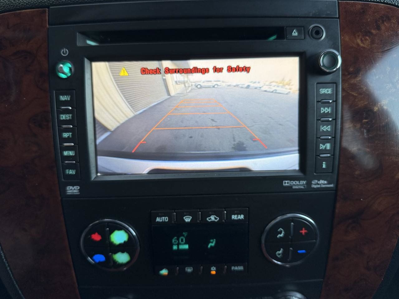 Used 2013 Chevrolet Suburban LTZ AWD/4WD image 19