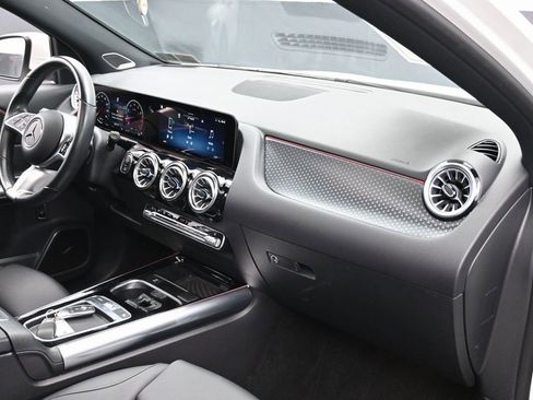 Used 2024 Mercedes-Benz GLA 250 GLA 250 image 38