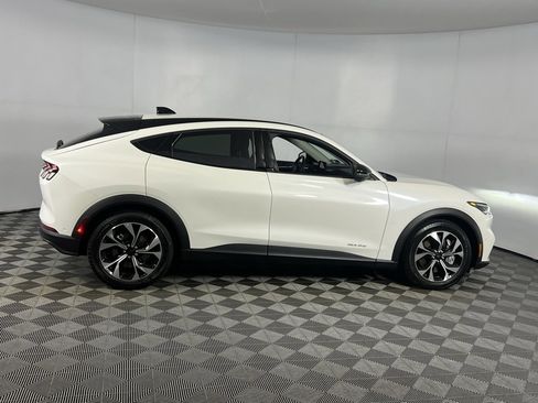 Used 2024 Ford Mustang Mach-E Select image 5