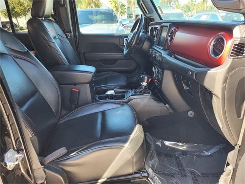 Used 2020 Jeep Gladiator Rubicon image 16
