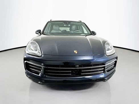Certified 2023 Porsche Cayenne S Platinum image 6