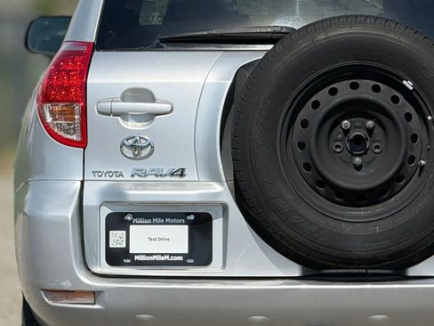 Used 2007 Toyota RAV4 2WD image 13