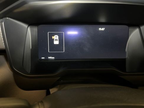 Used 2025 Toyota Tundra Limited image 22