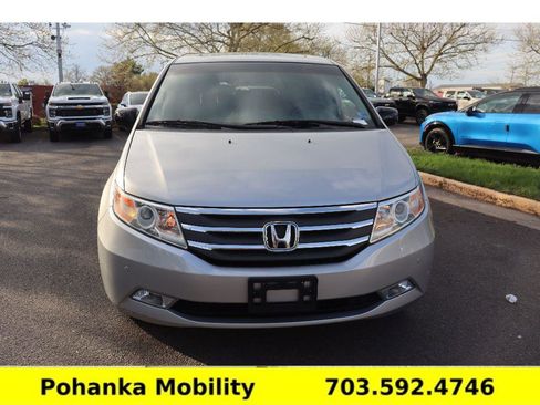 Used 2012 Honda Odyssey Touring image 3