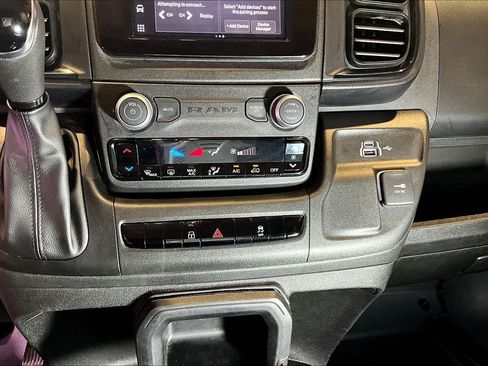 Used 2025 RAM ProMaster 3500 w/ Convenience Group FWD image 16