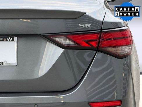 Used 2021 Nissan Sentra SR w/ SR Premium Package image 13