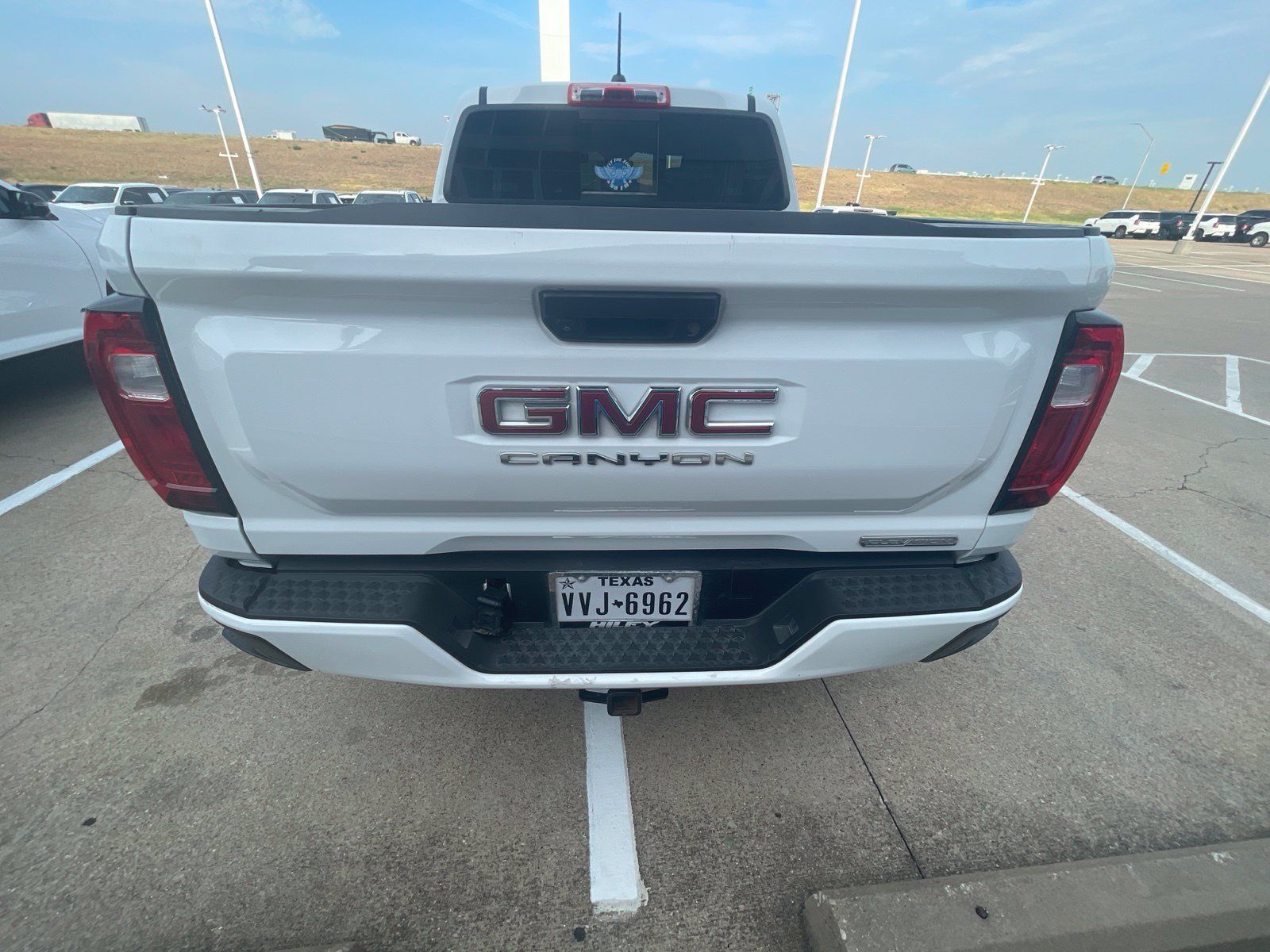Used 2024 GMC Canyon Elevation w/ Convenience Package AWD/4WD image 7