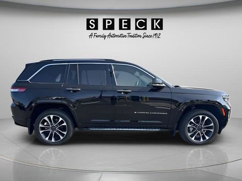 Used 2023 Jeep Grand Cherokee Overland w/ Adv Protech Group III image 3