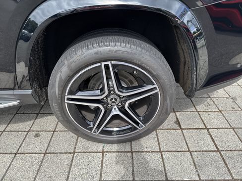 Certified 2022 Mercedes-Benz GLS 450 4MATIC image 15