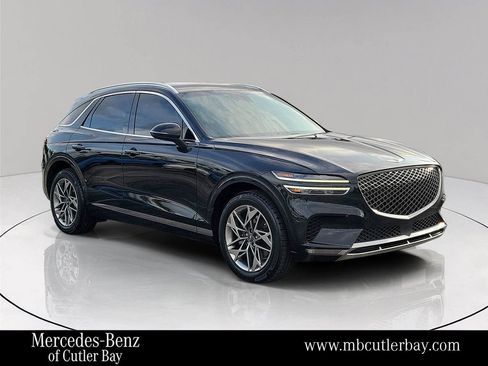 Used 2022 Genesis GV70 2.5T w/ Advanced Package AWD/4WD image 1
