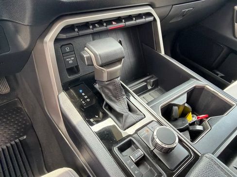 Used 2024 Toyota Tundra SR5 AWD/4WD image 20